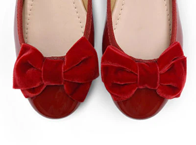 Ballerine da bambina in vernice rossa e fiocco in velluto – Bild 6