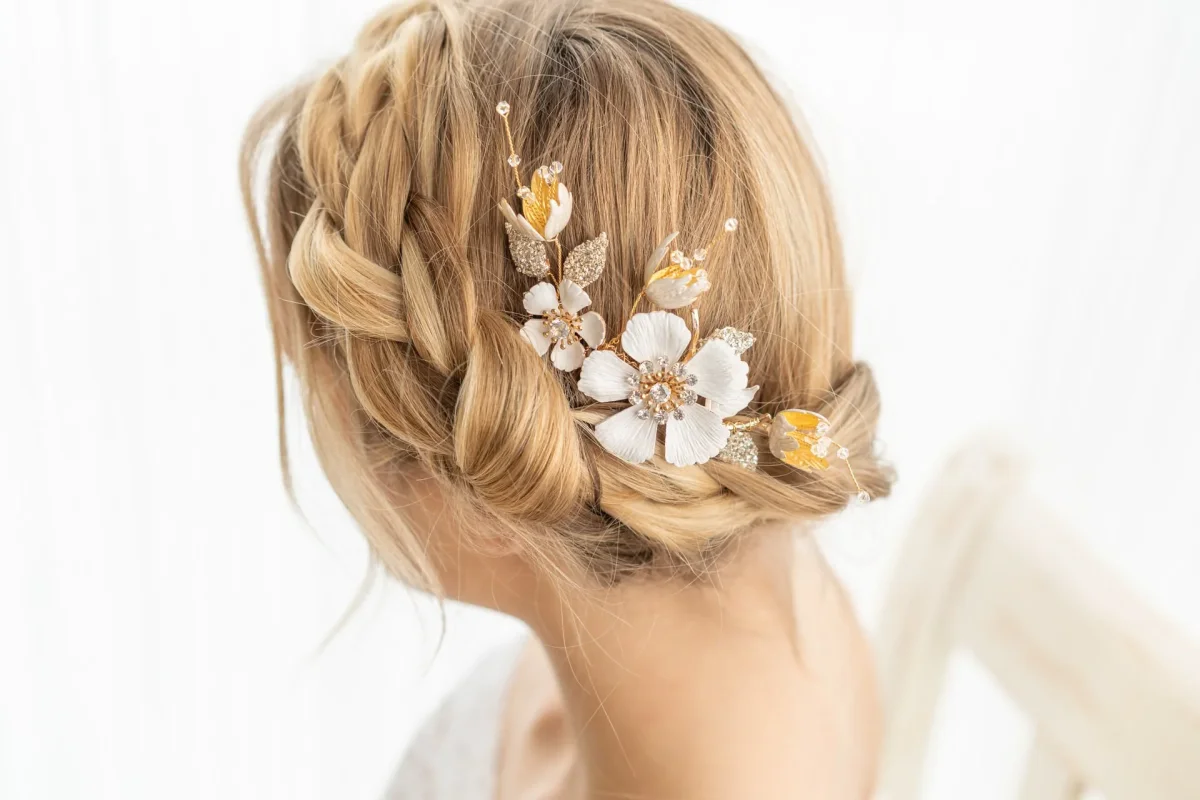 Goldener Haarkamm mit rosafarbener Blume | ELENA – Bild 5