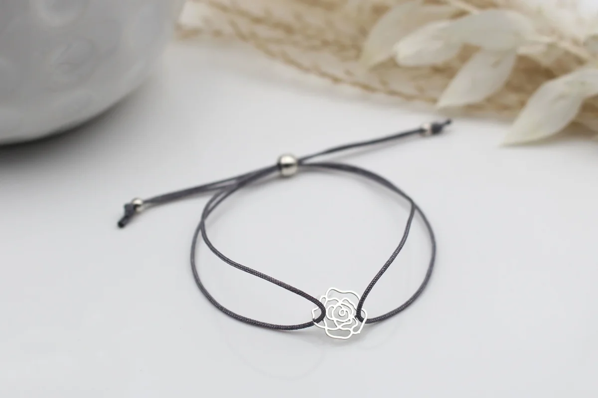 Florales Makramee Armband kleine Rose – Bild 5